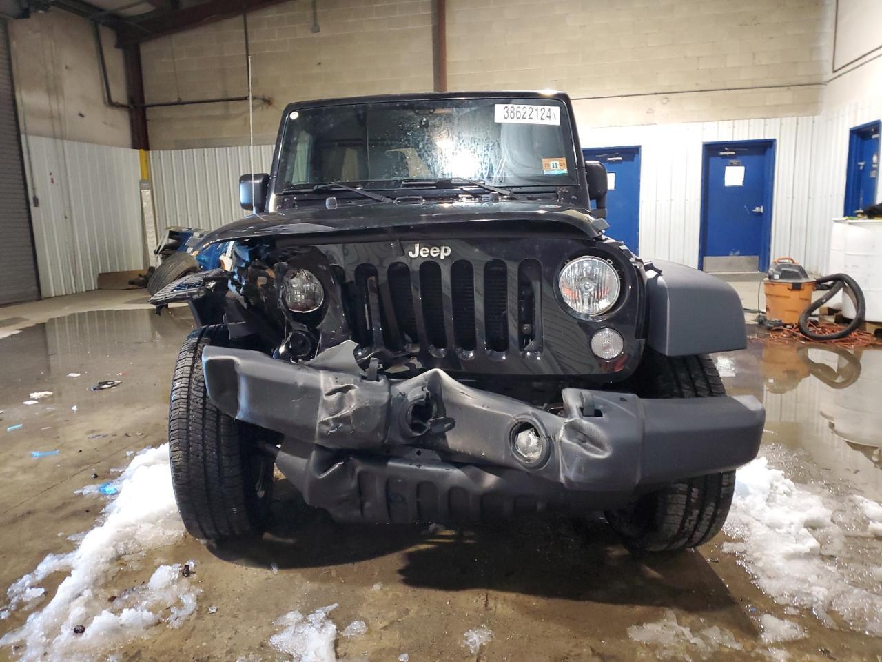 2015 JEEP WRANGLER U - Image 5