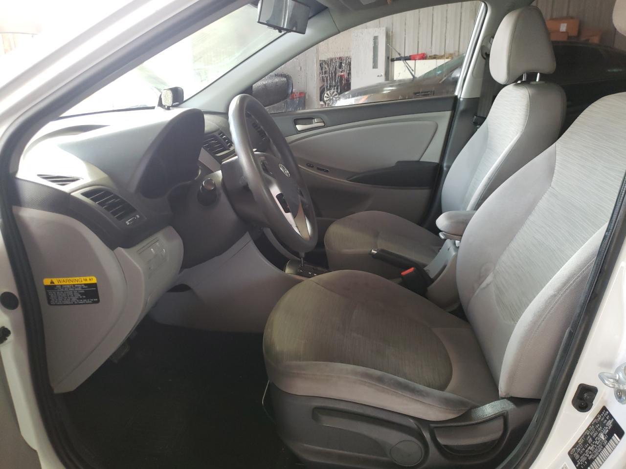 2017 HYUNDAI ACCENT SE - Image 7