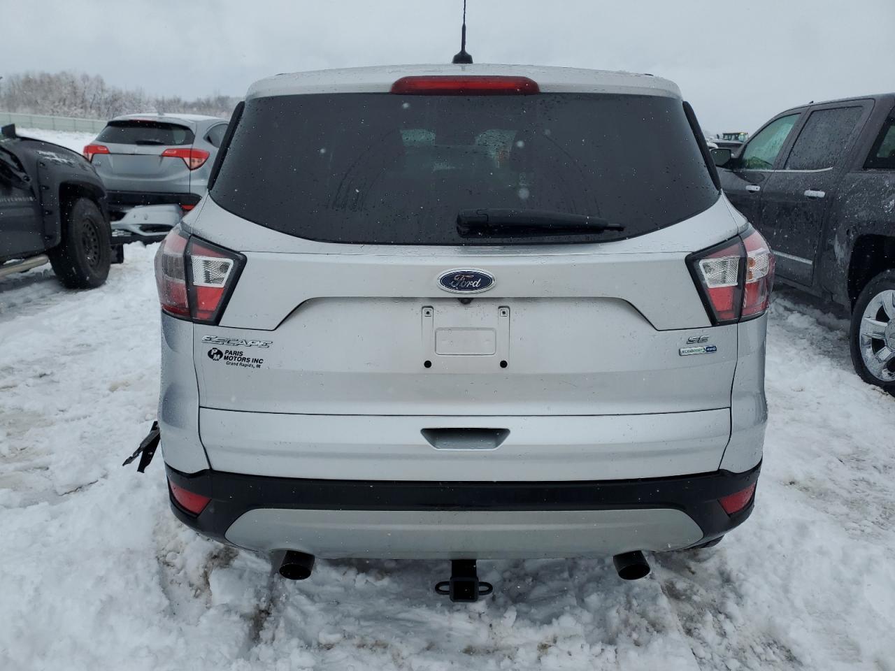 2017 FORD ESCAPE SE - Image 6