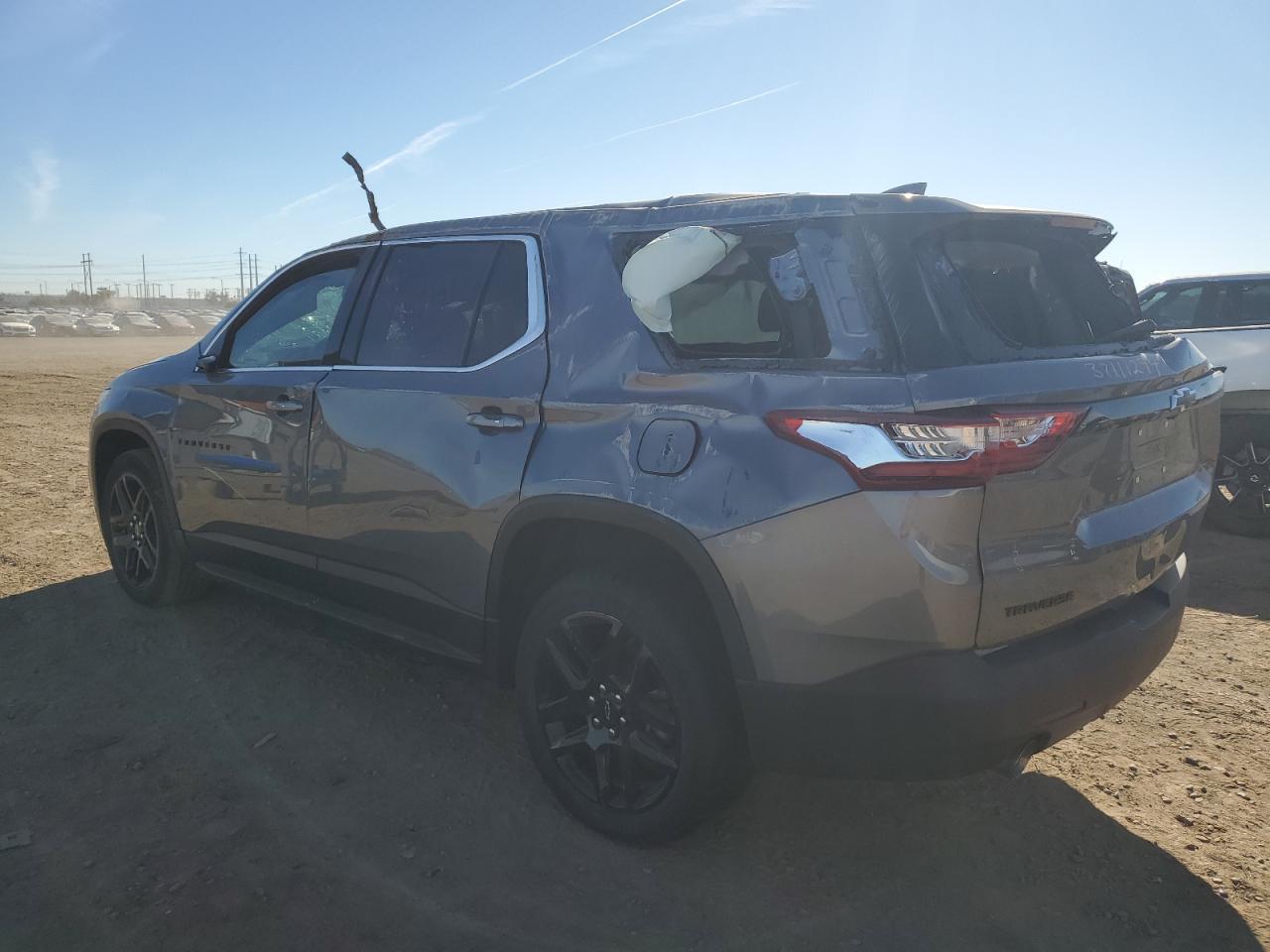2020 CHEVROLET TRAVERSE L - Image 2