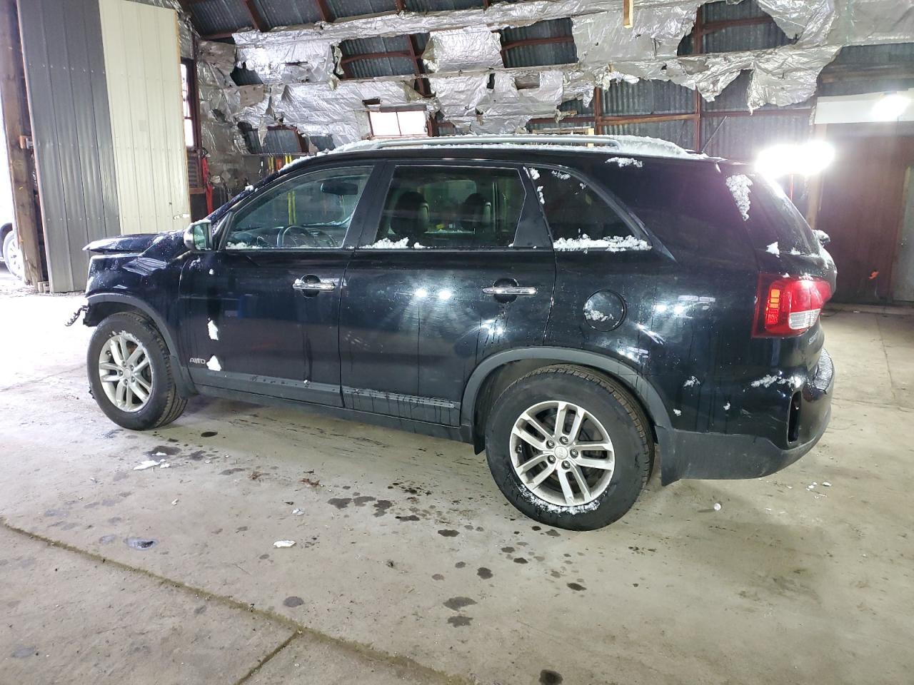 2015 KIA SORENTO LX - Image 2
