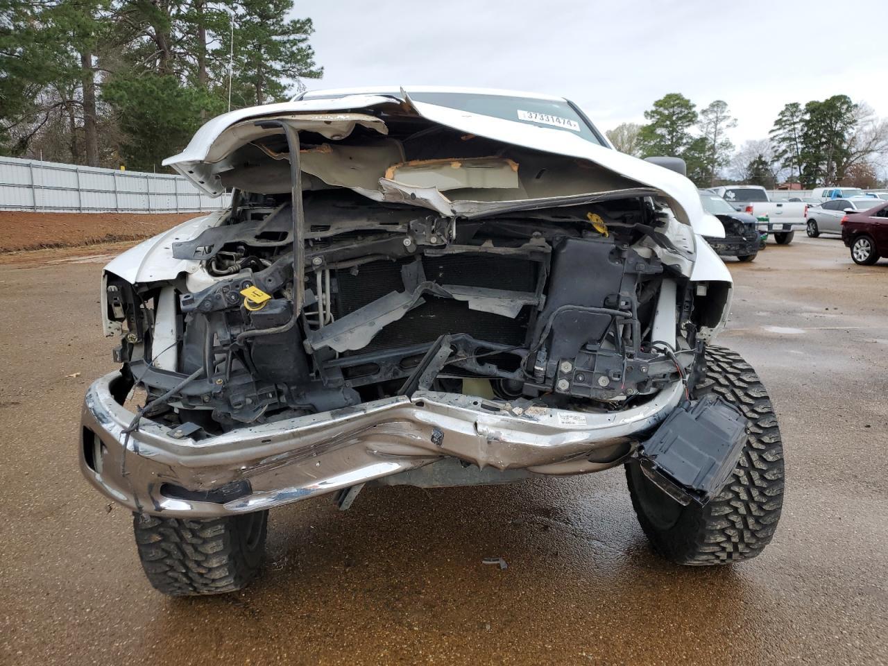 2015 RAM 1500 SLT - Image 5
