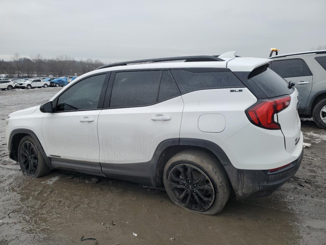 2019 GMC TERRAIN SL - Фото 2