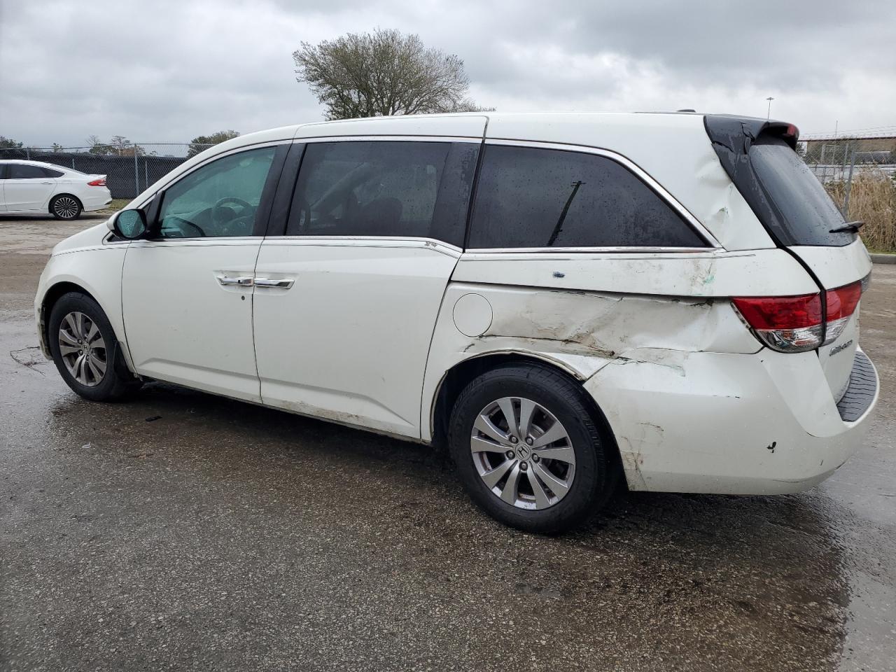 2016 HONDA ODYSSEY EX - Image 2