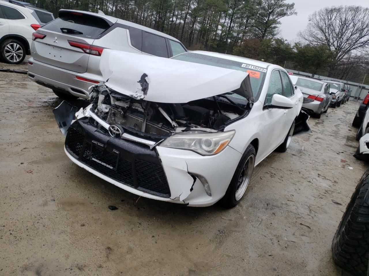 2016 TOYOTA CAMRY LE