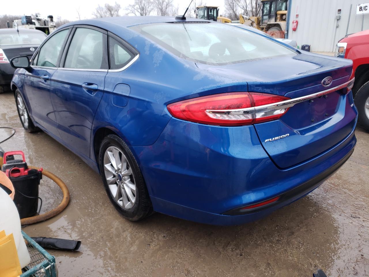 2017 FORD FUSION SE - Фото 2