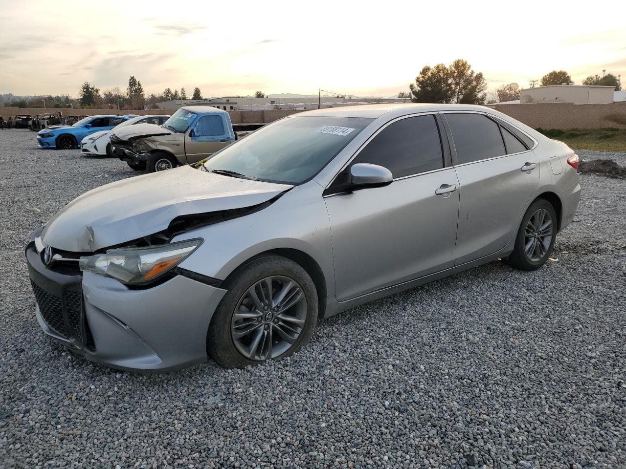 2016 TOYOTA CAMRY LE