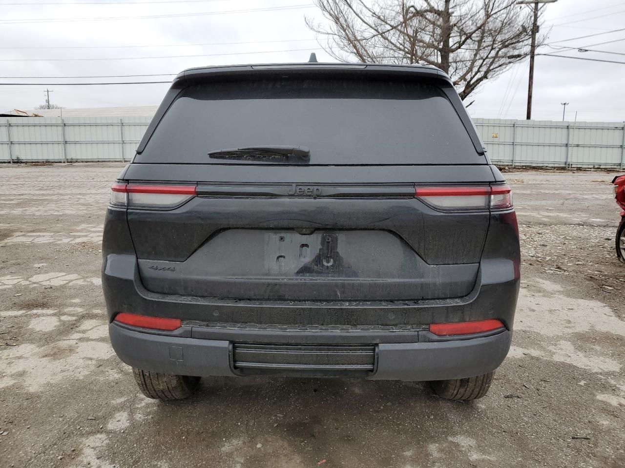 2024 JEEP GRAND CHER - Image 6