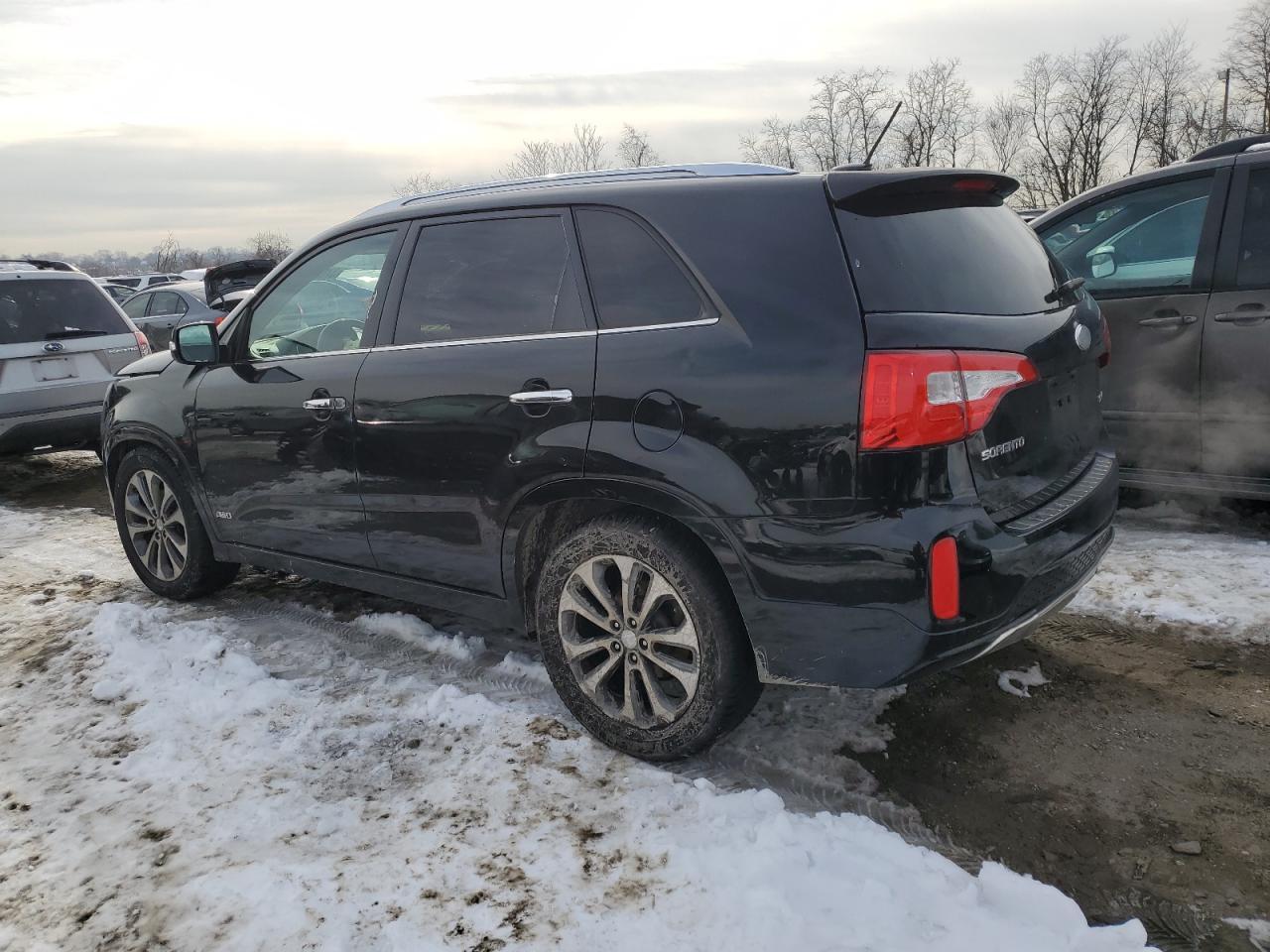 2015 KIA SORENTO SX - Image 2