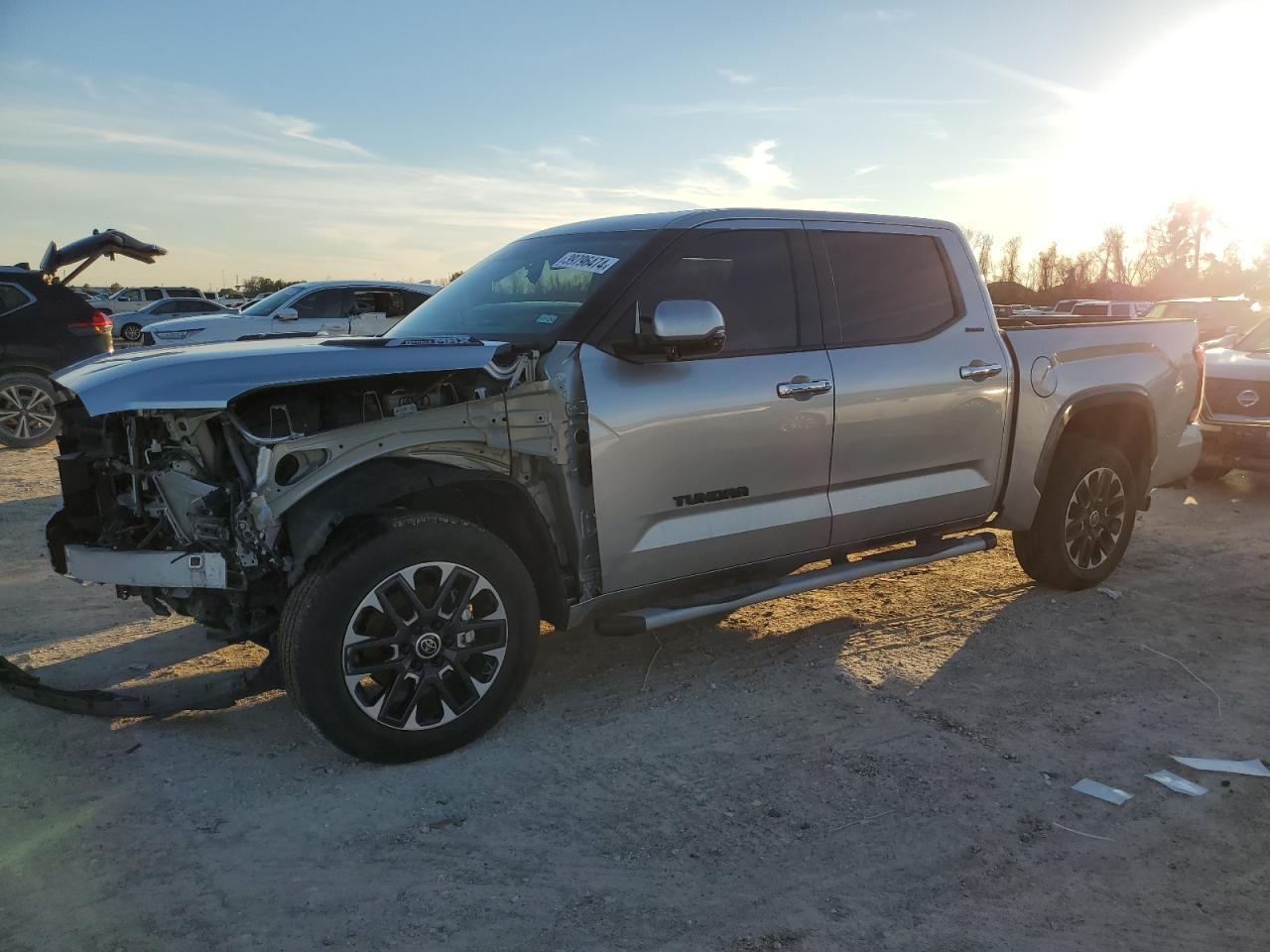 2023 TOYOTA TUNDRA CRE
