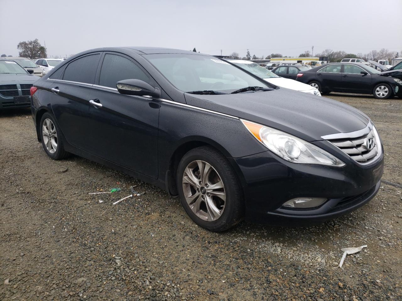 2013 HYUNDAI SONATA SE - Image 4
