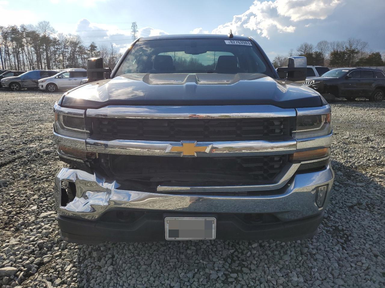2017 CHEVROLET SILVERADO - Image 5