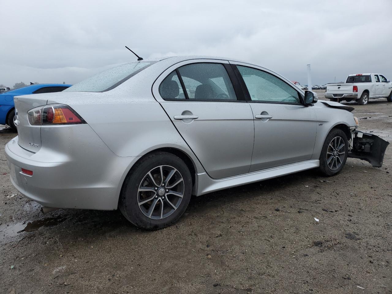 2017 MITSUBISHI LANCER ES - Image 3