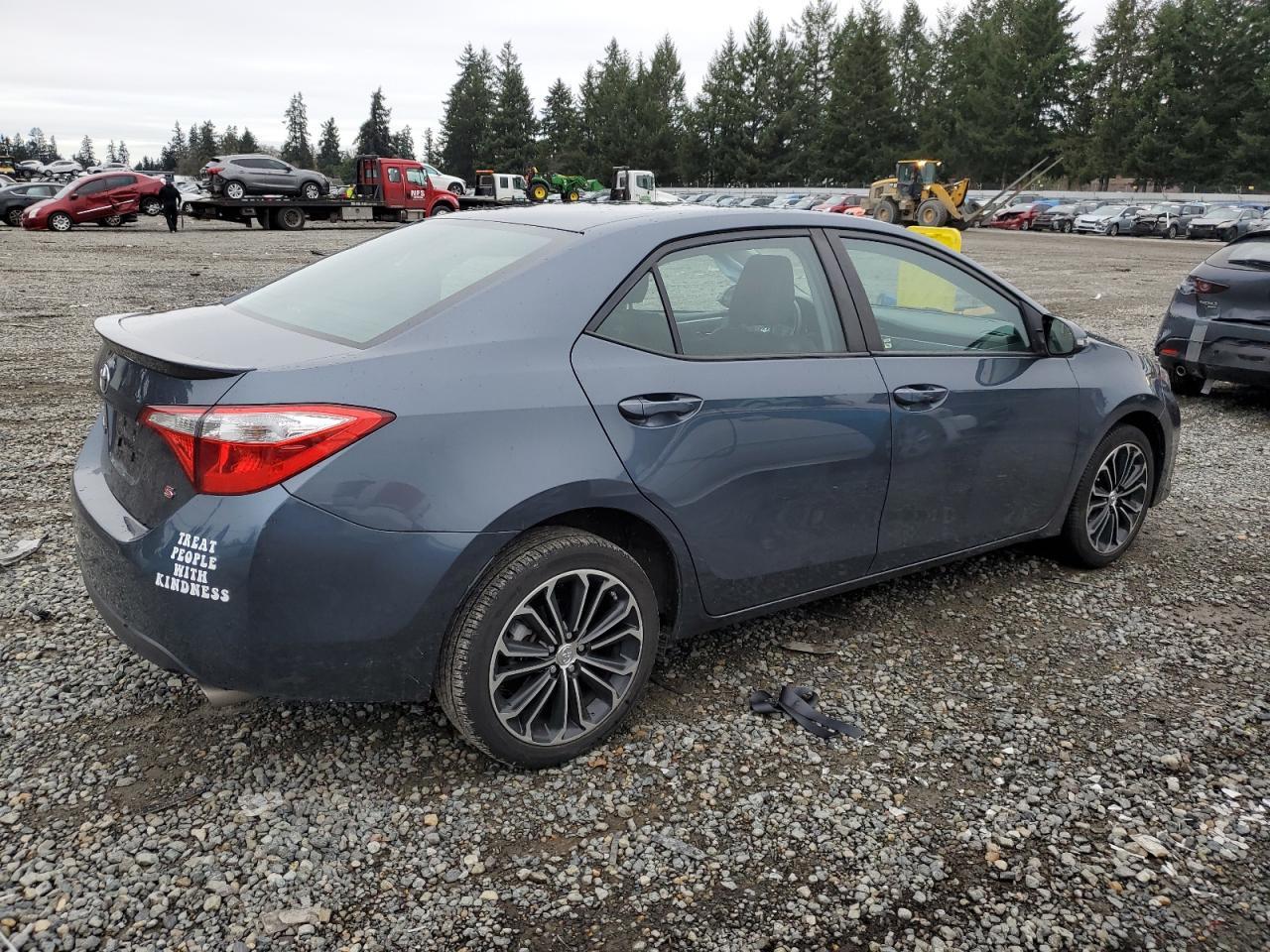 2014 TOYOTA COROLLA L - Фото 3