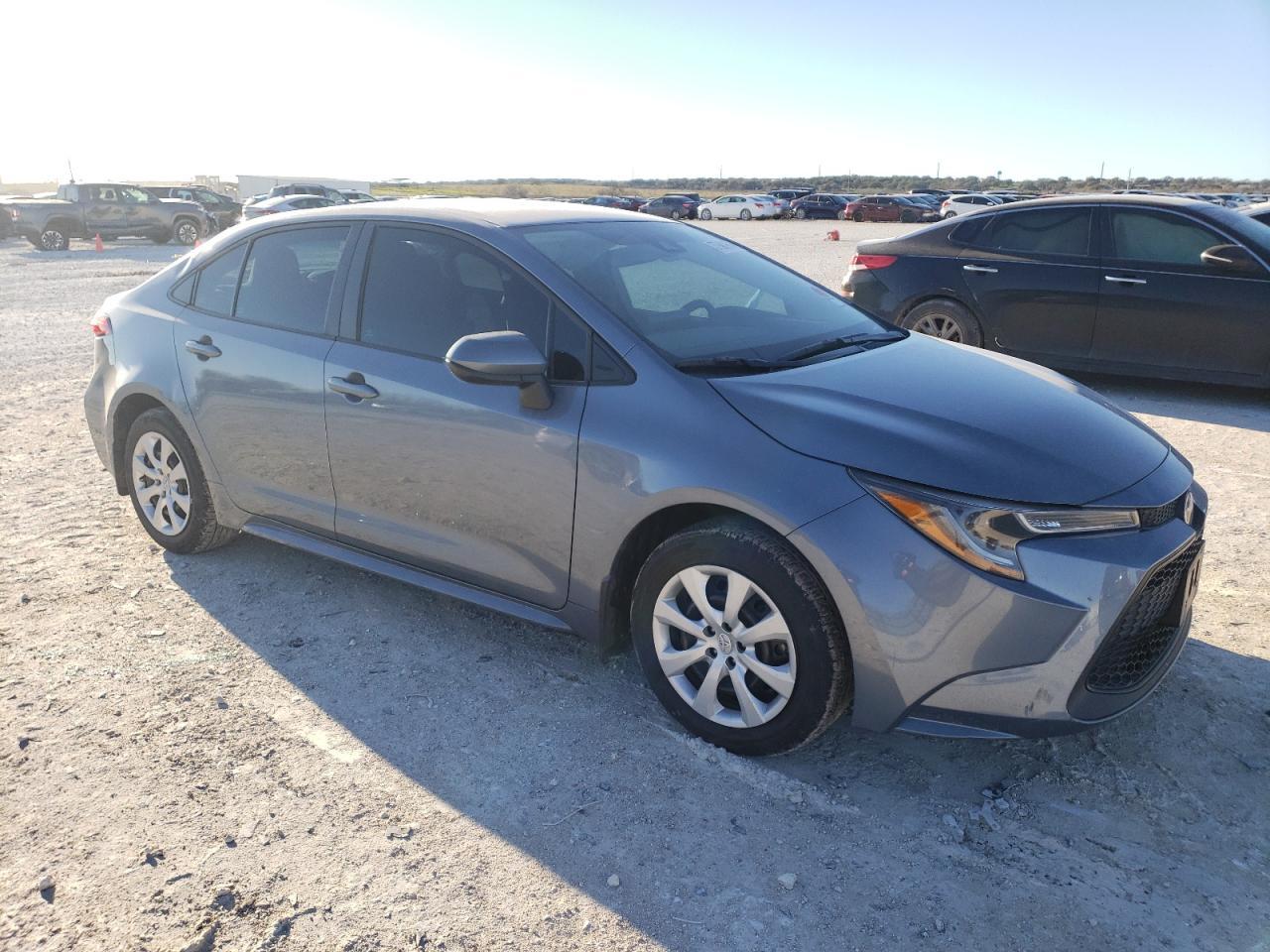 2022 TOYOTA COROLLA LE - Image 4