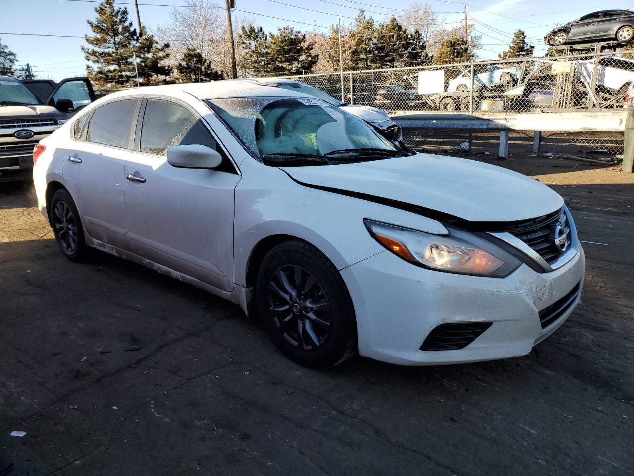 2016 NISSAN ALTIMA 2.5 - Фото 4