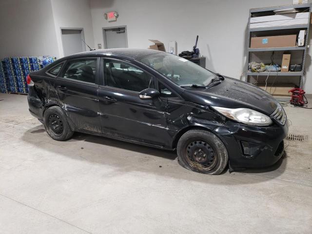 2013 Ford Fiesta Se - Фото 4