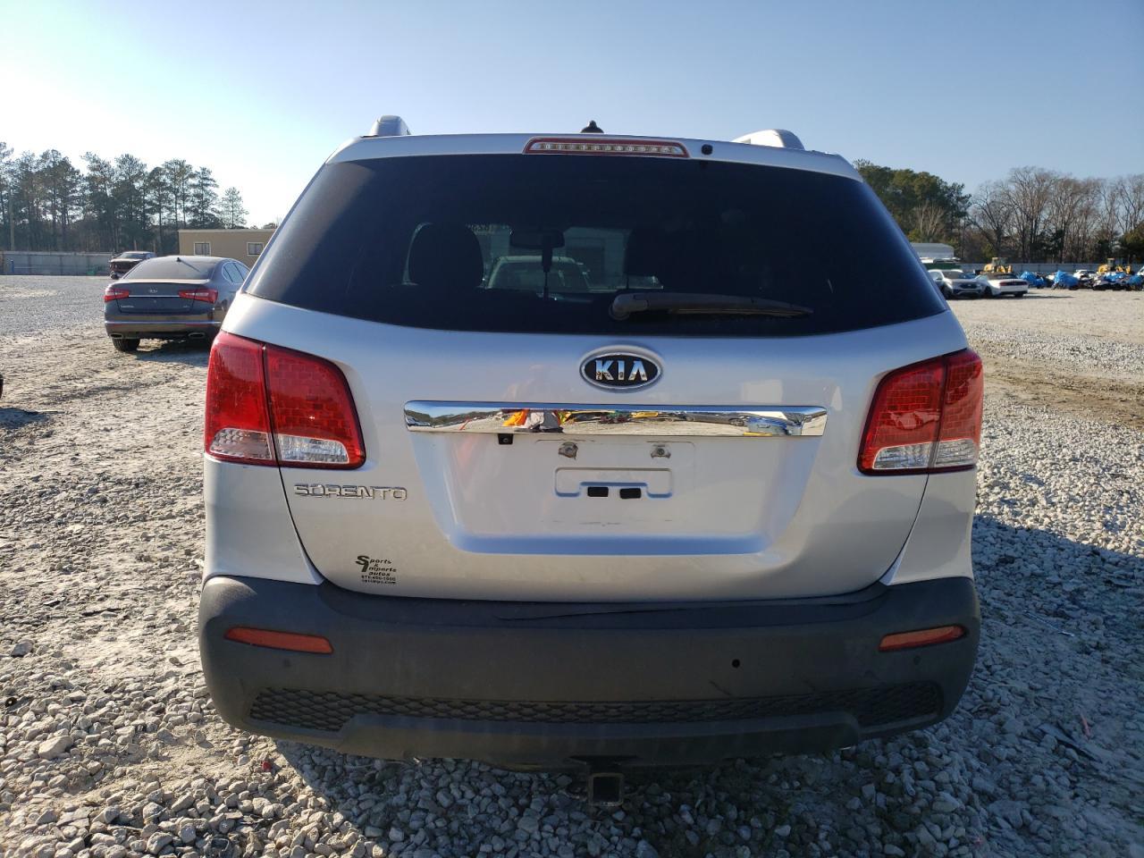 2012 KIA SORENTO BA - Image 6
