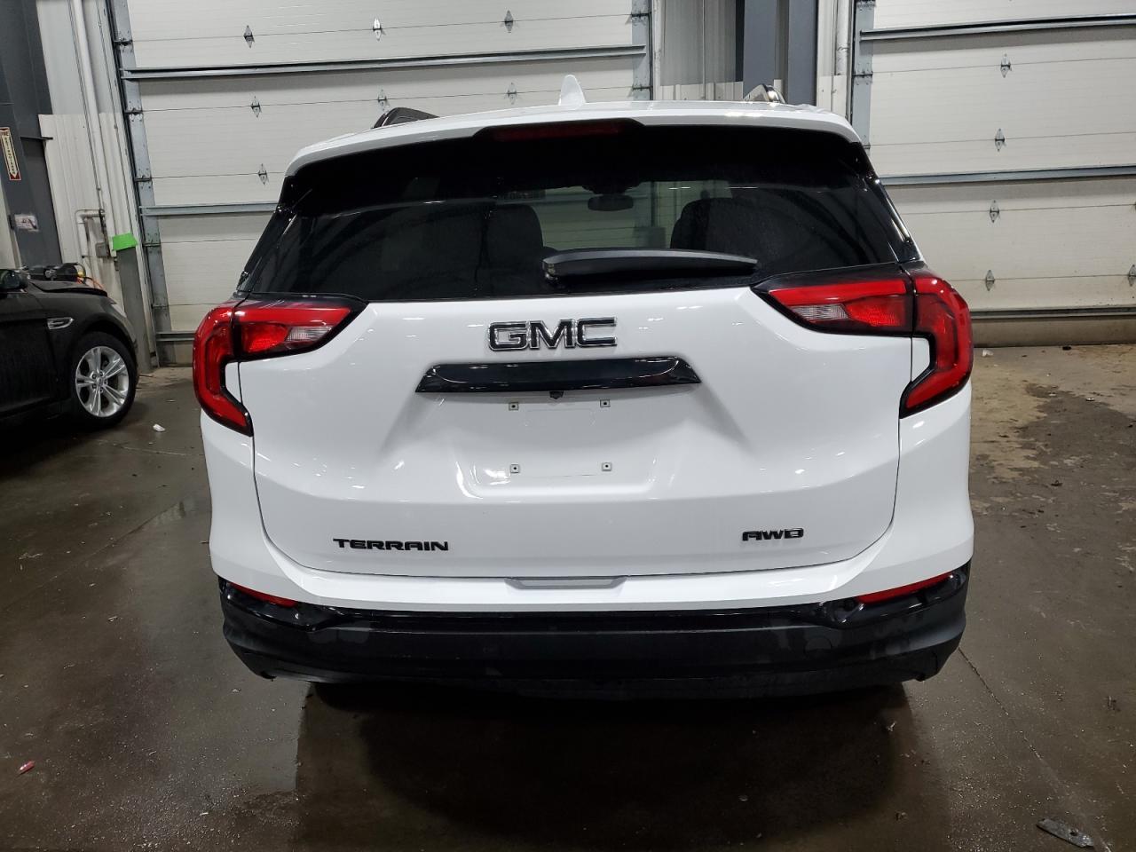 2021 GMC TERRAIN SL - Image 6