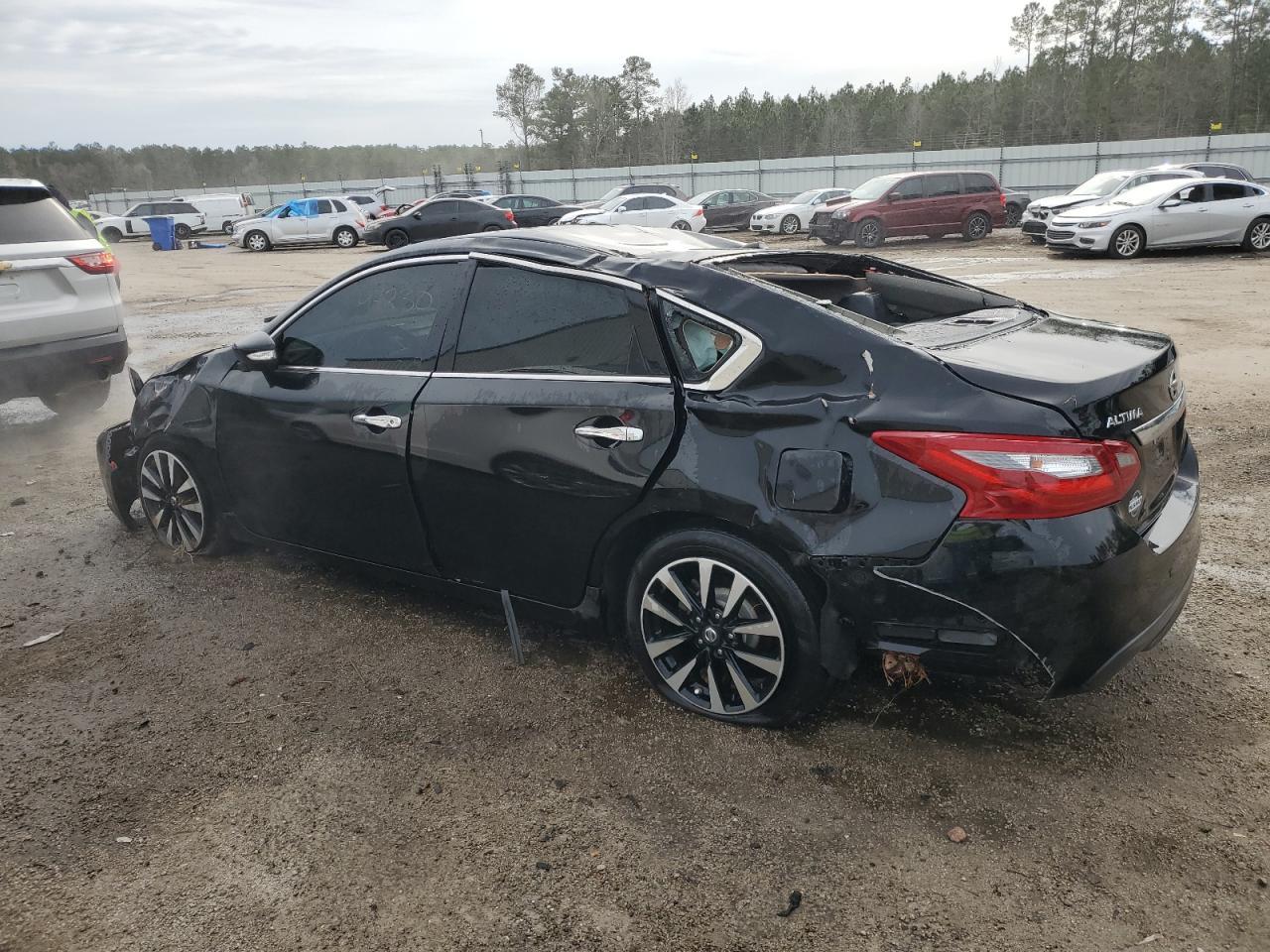 2018 NISSAN ALTIMA 2.5 - Фото 2