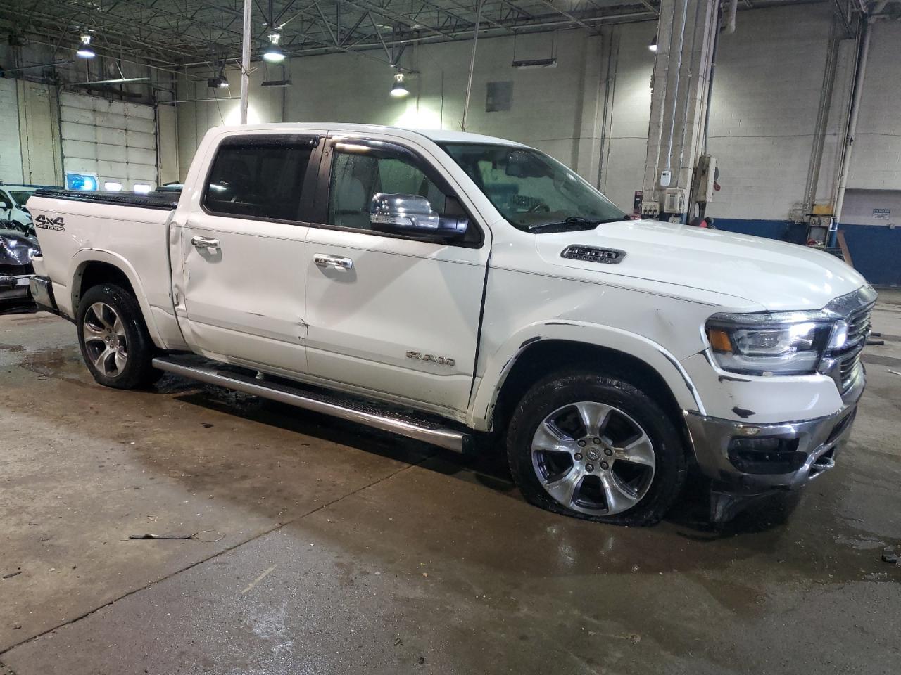 2019 RAM 1500 LARAM - Фото 4