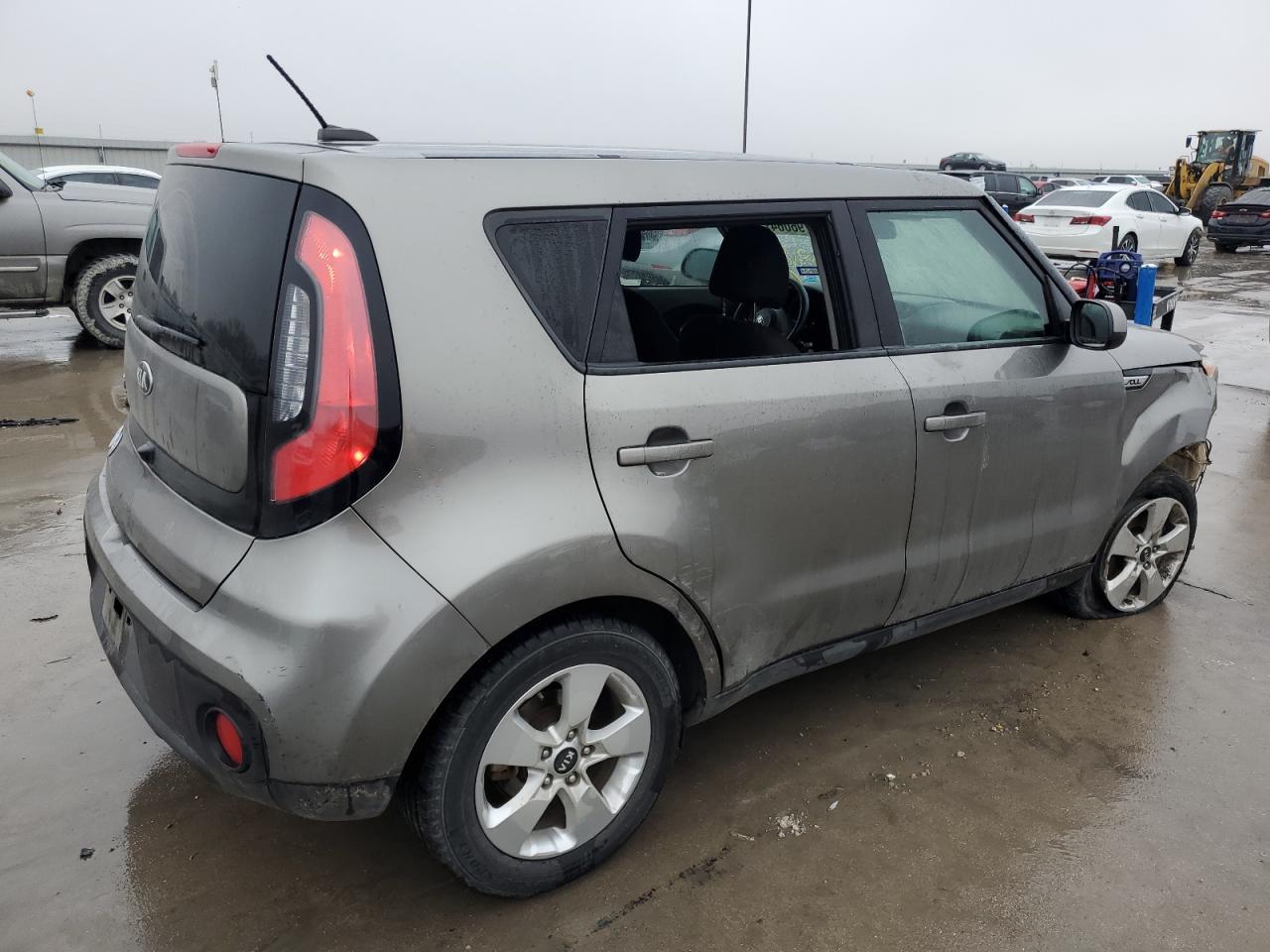 2019 KIA SOUL - Image 3