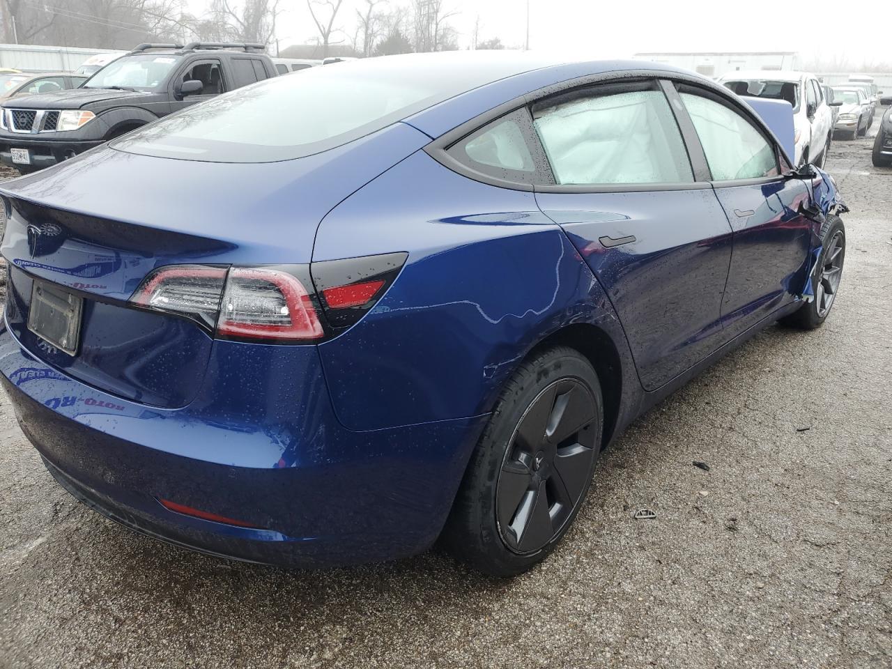2022 TESLA MODEL 3 - Image 3