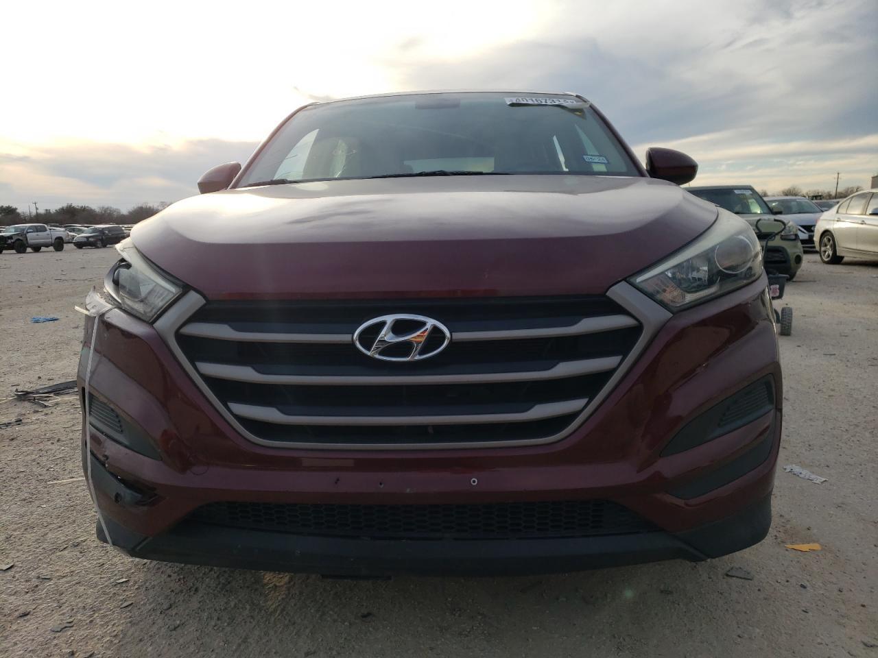 2016 HYUNDAI TUCSON SE - Фото 5