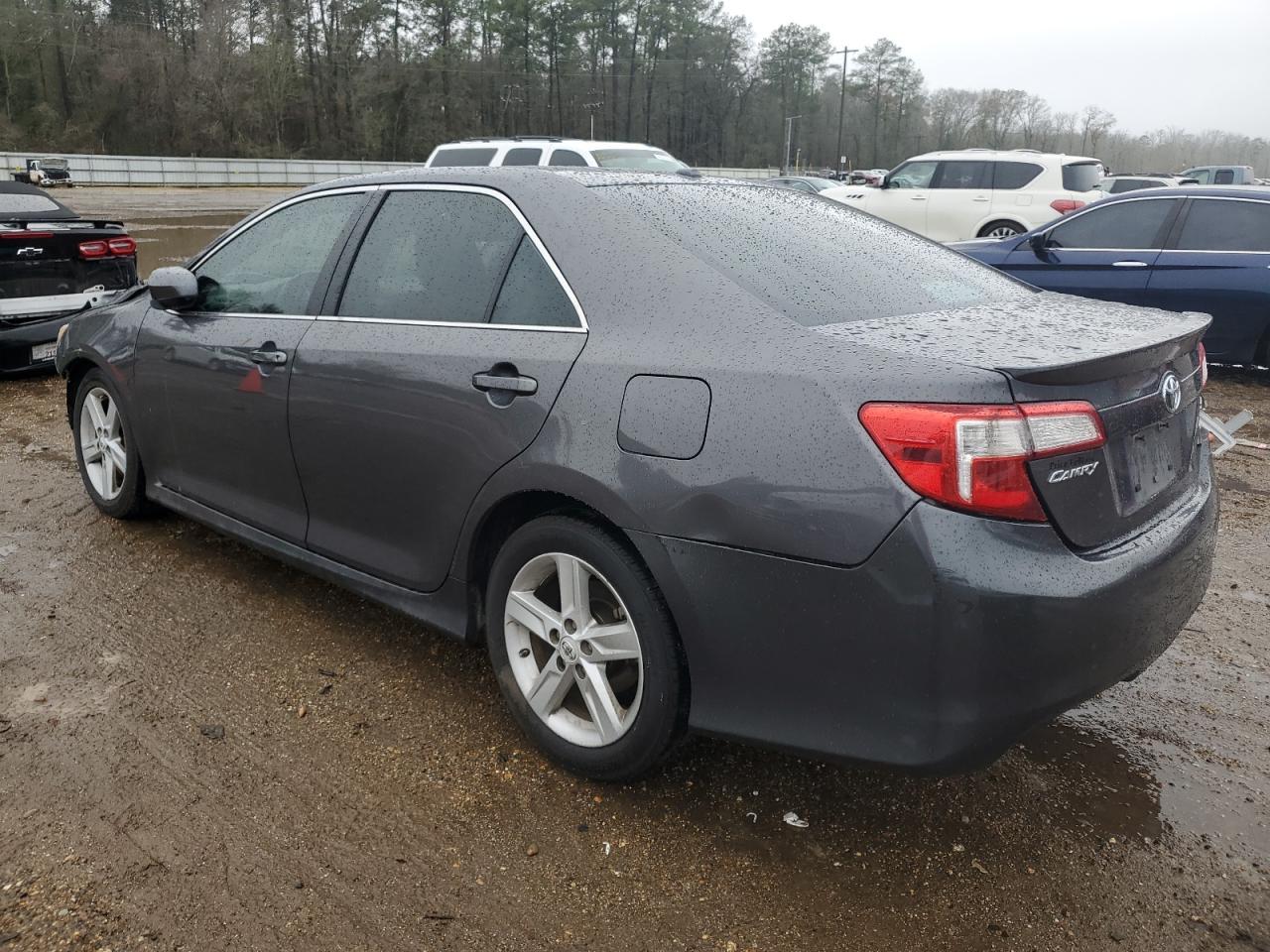 2012 TOYOTA CAMRY BASE - Image 2