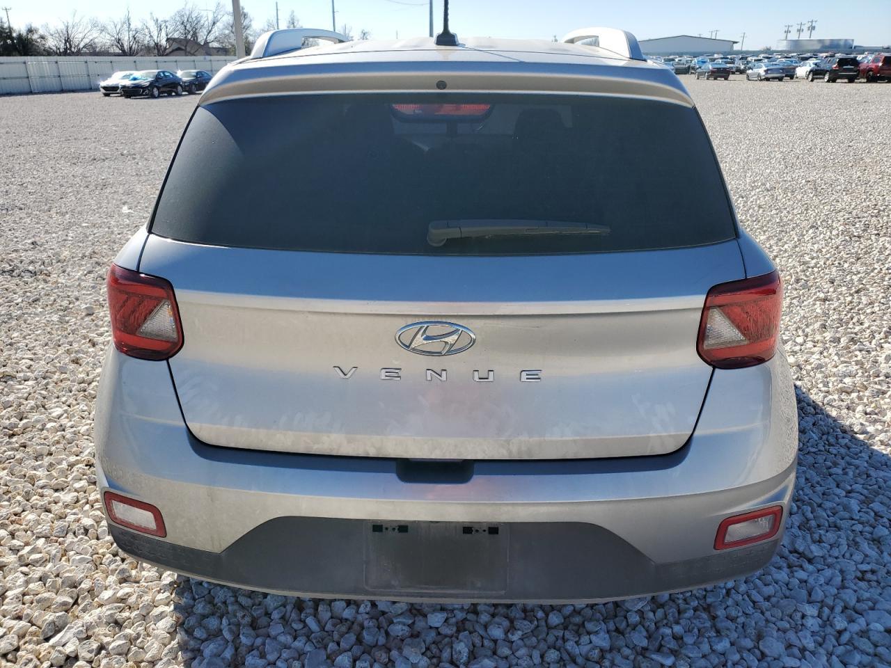 2023 HYUNDAI VENUE SEL - Фото 6