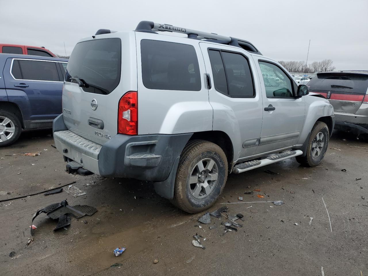2012 NISSAN XTERRA OFF - Image 3