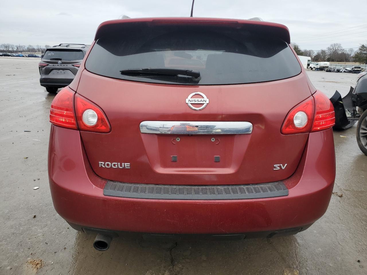 2013 NISSAN ROGUE S - Image 6