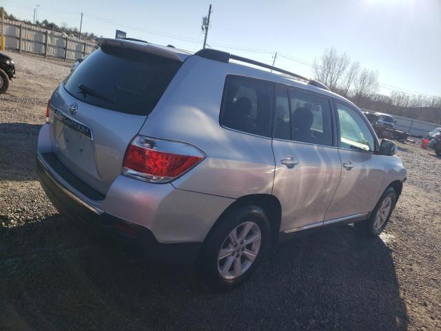 2012 Toyota Highlander Base - Фото 3