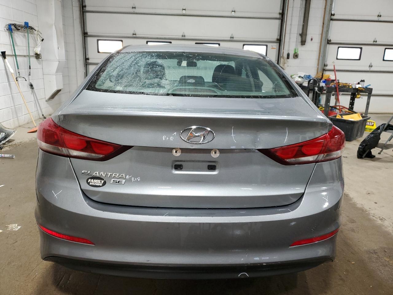 2018 HYUNDAI ELANTRA SE - Фото 6