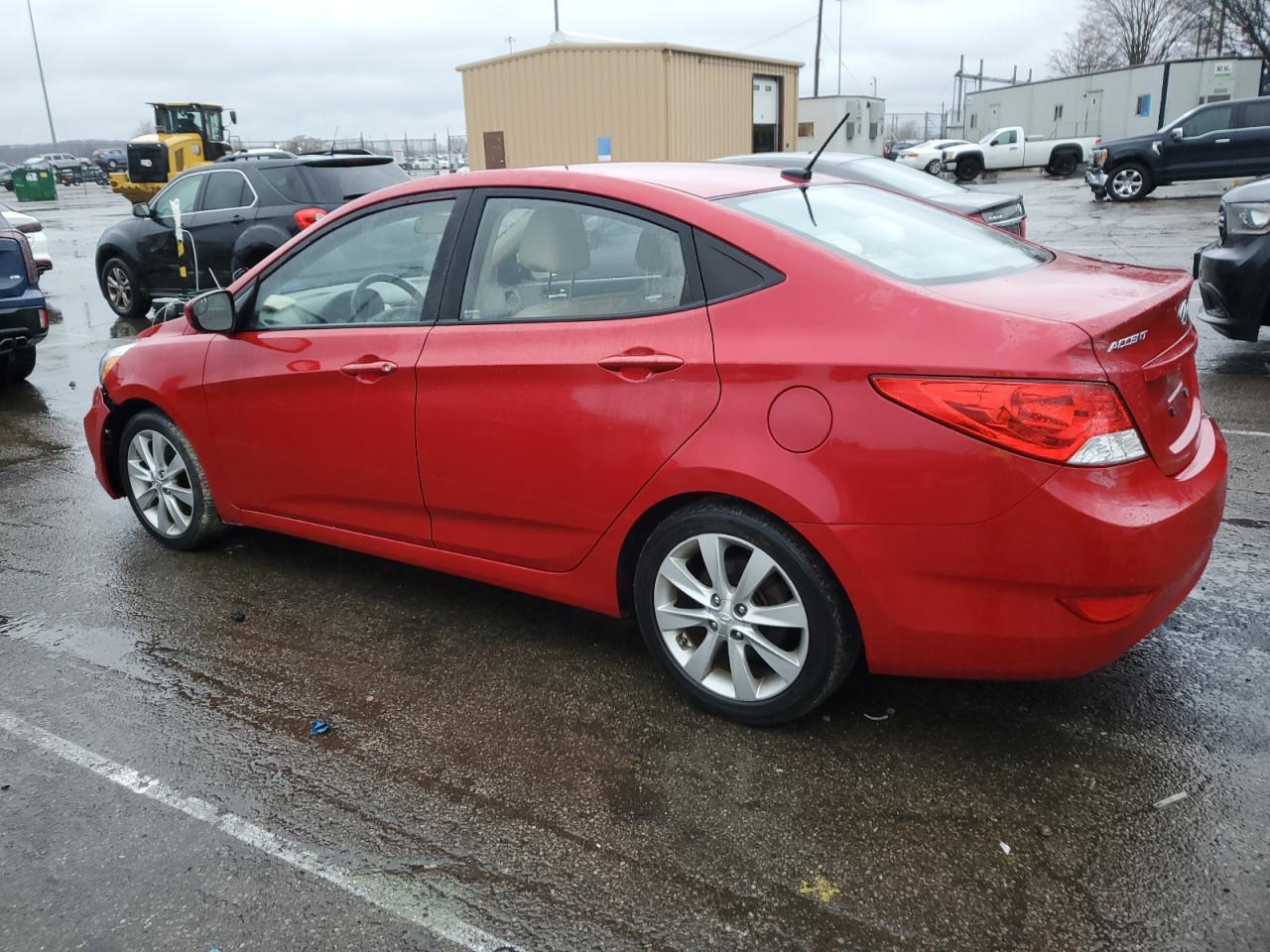 2014 HYUNDAI ACCENT GLS - Image 2