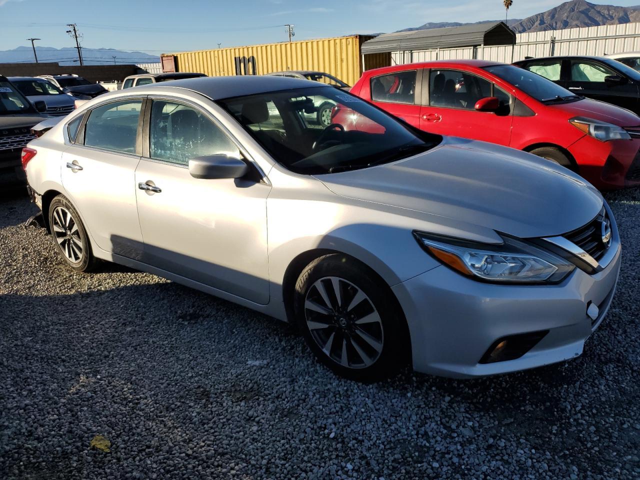 2017 NISSAN ALTIMA 2.5 - Image 4