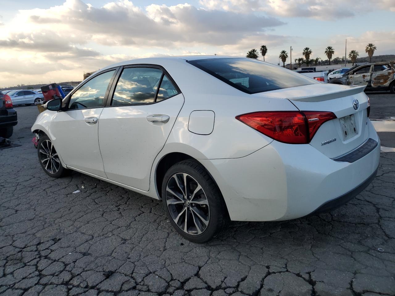 2018 TOYOTA COROLLA L - Image 2