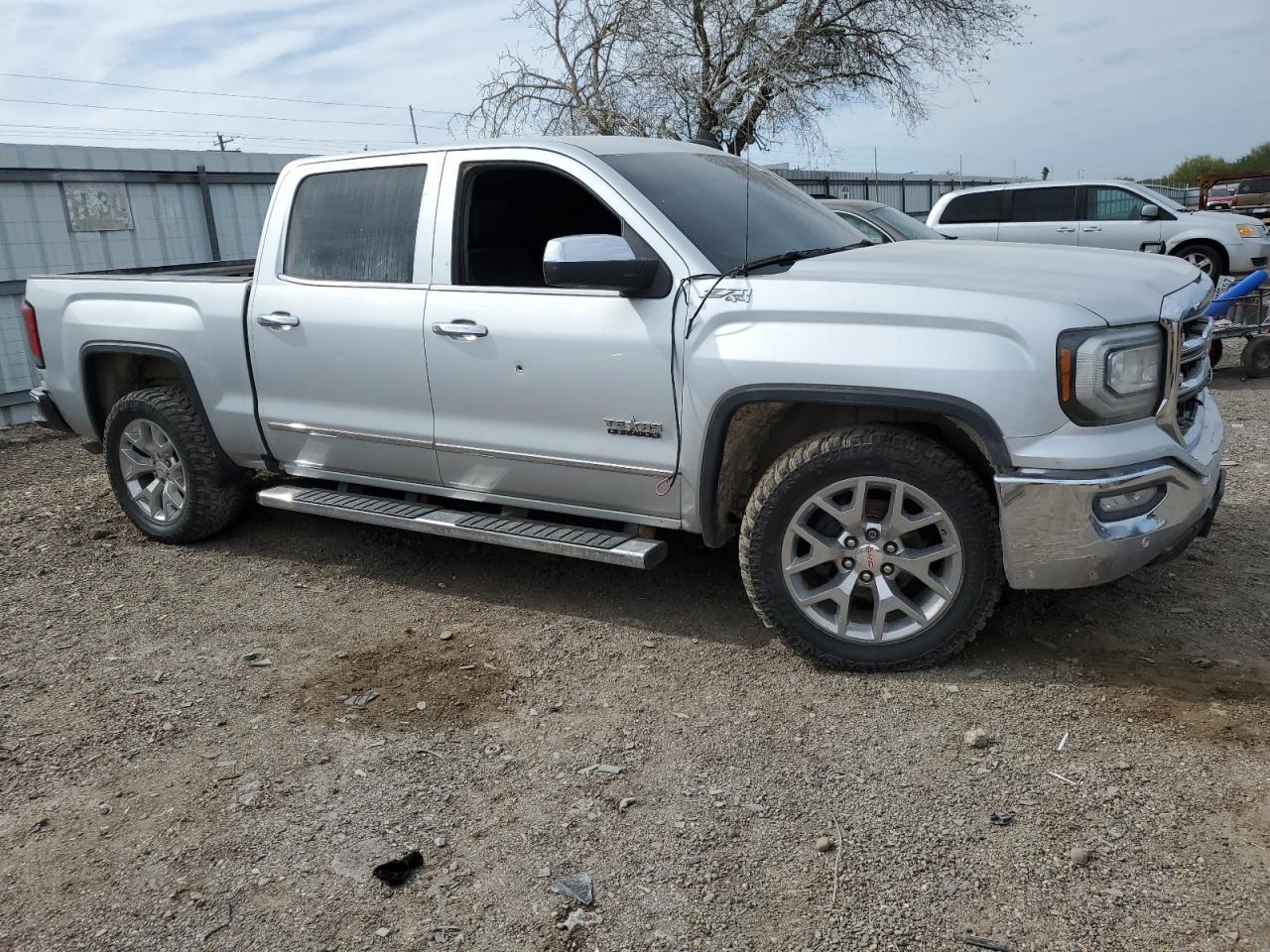 2018 GMC SIERRA K15 - Фото 4