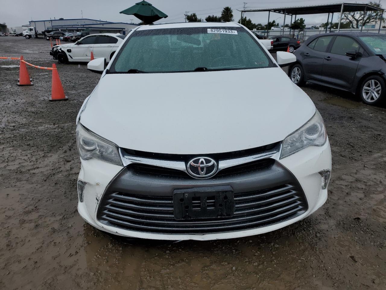 2017 TOYOTA CAMRY LE - Image 5