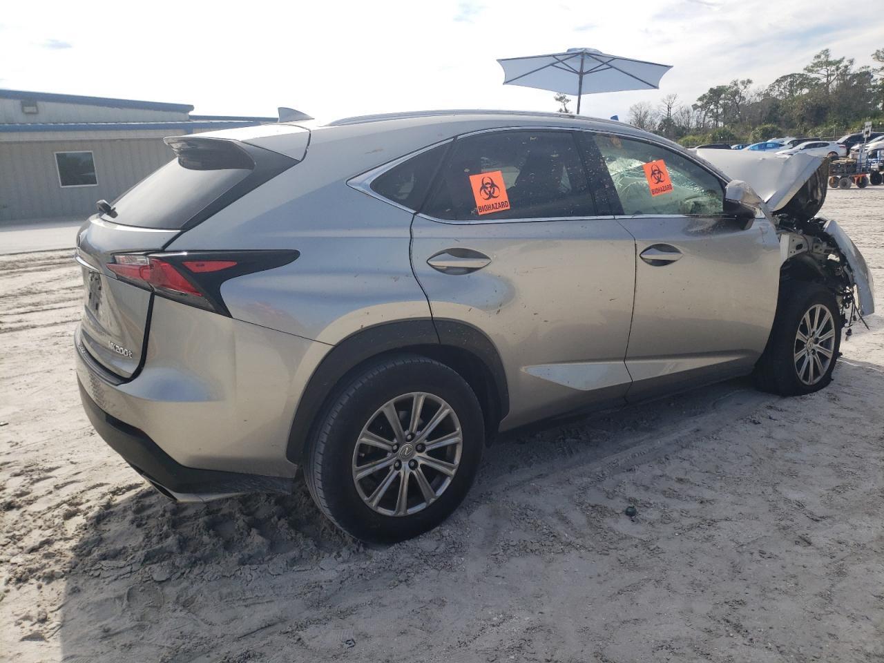 2017 LEXUS NX 200T BA - Фото 3