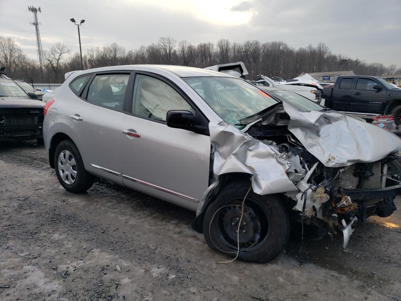 2013 NISSAN ROGUE S - Фото 4