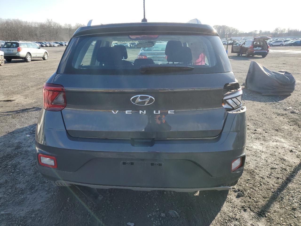 2023 HYUNDAI VENUE SEL - Image 6