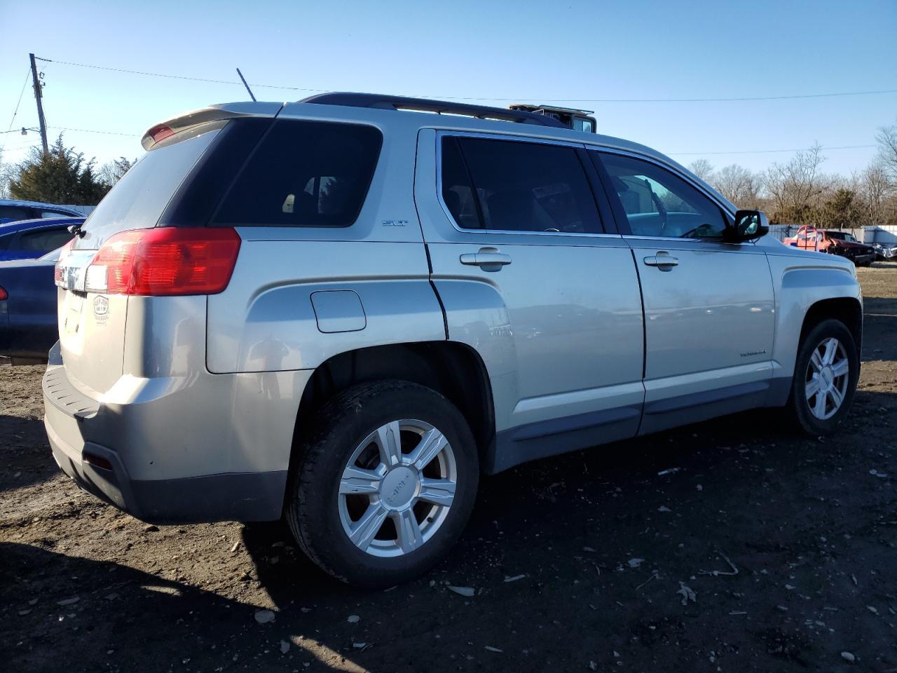 2014 GMC TERRAIN SL - Фото 3