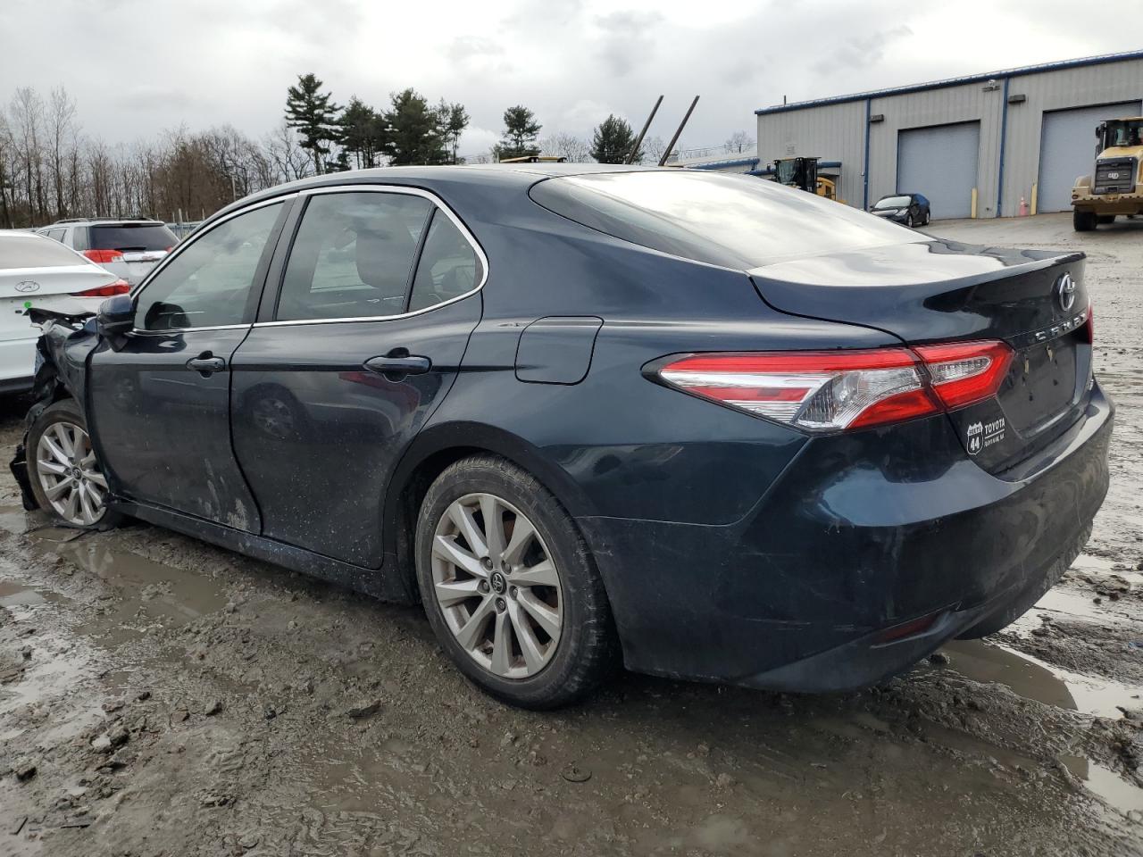 2018 TOYOTA CAMRY L - Image 2