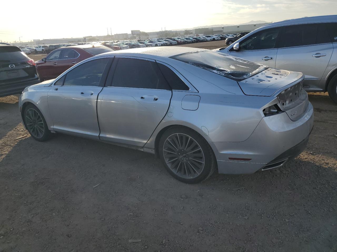 2016 LINCOLN MKZ HYBRID - Image 2