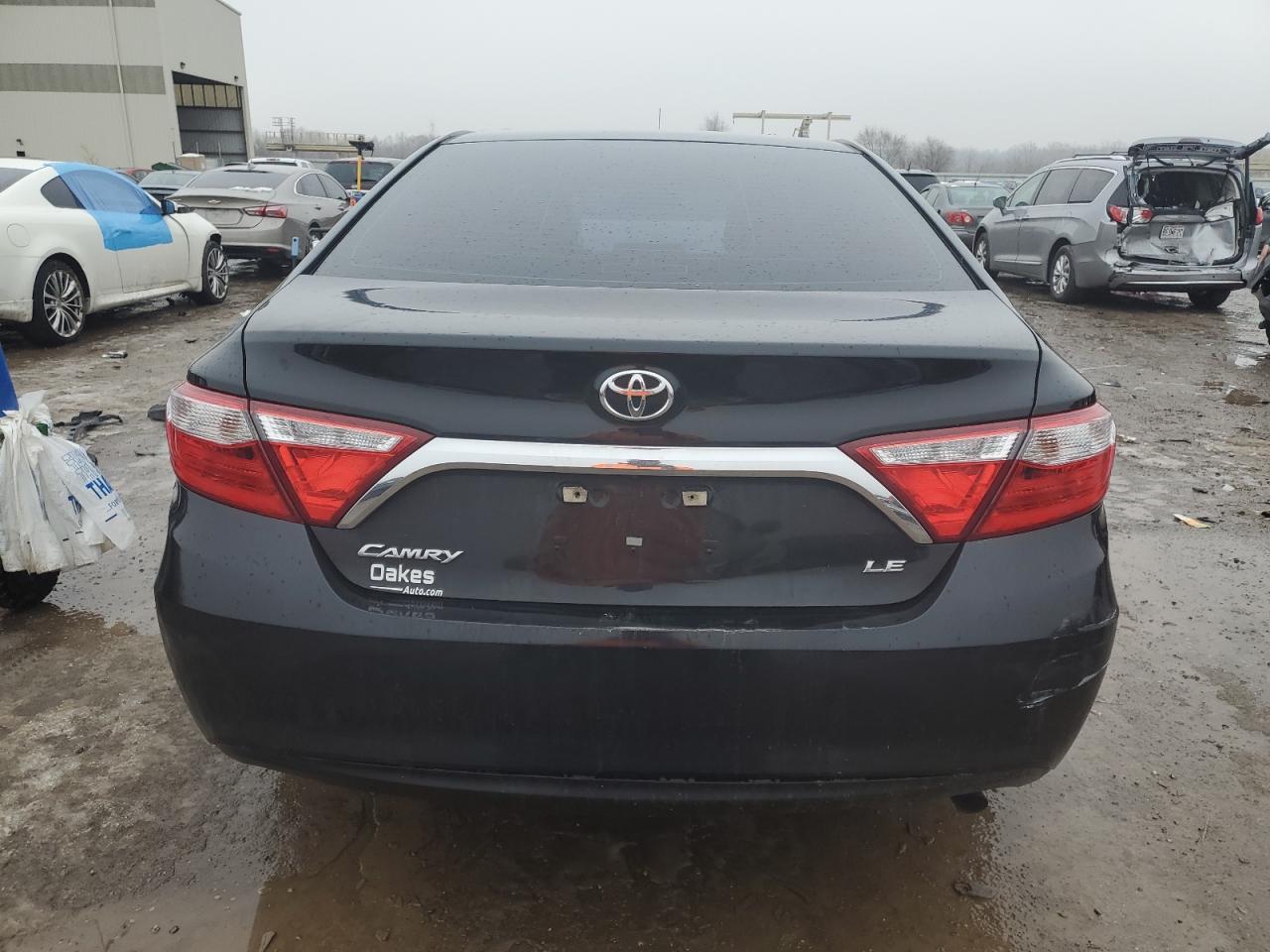 2016 TOYOTA CAMRY LE - Image 6