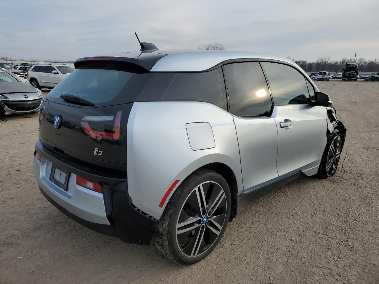 2015 BMW I3 REX - Image 3