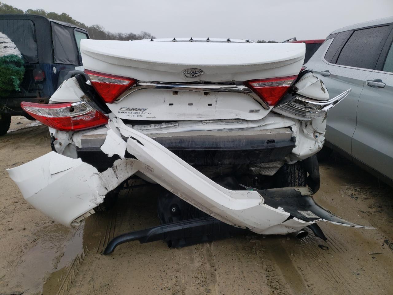 2016 TOYOTA CAMRY LE - Фото 6