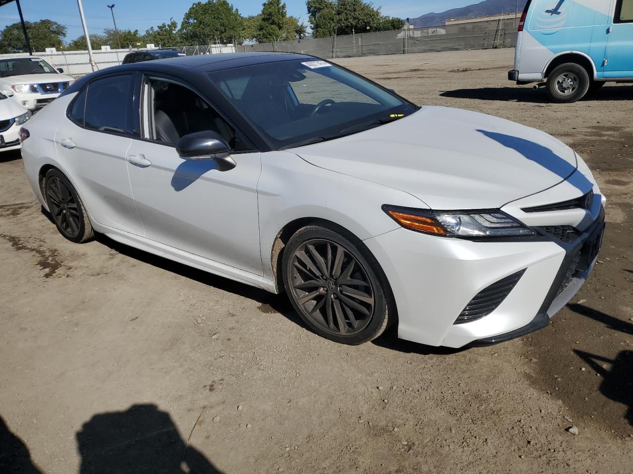 2019 TOYOTA CAMRY XSE - Image 4