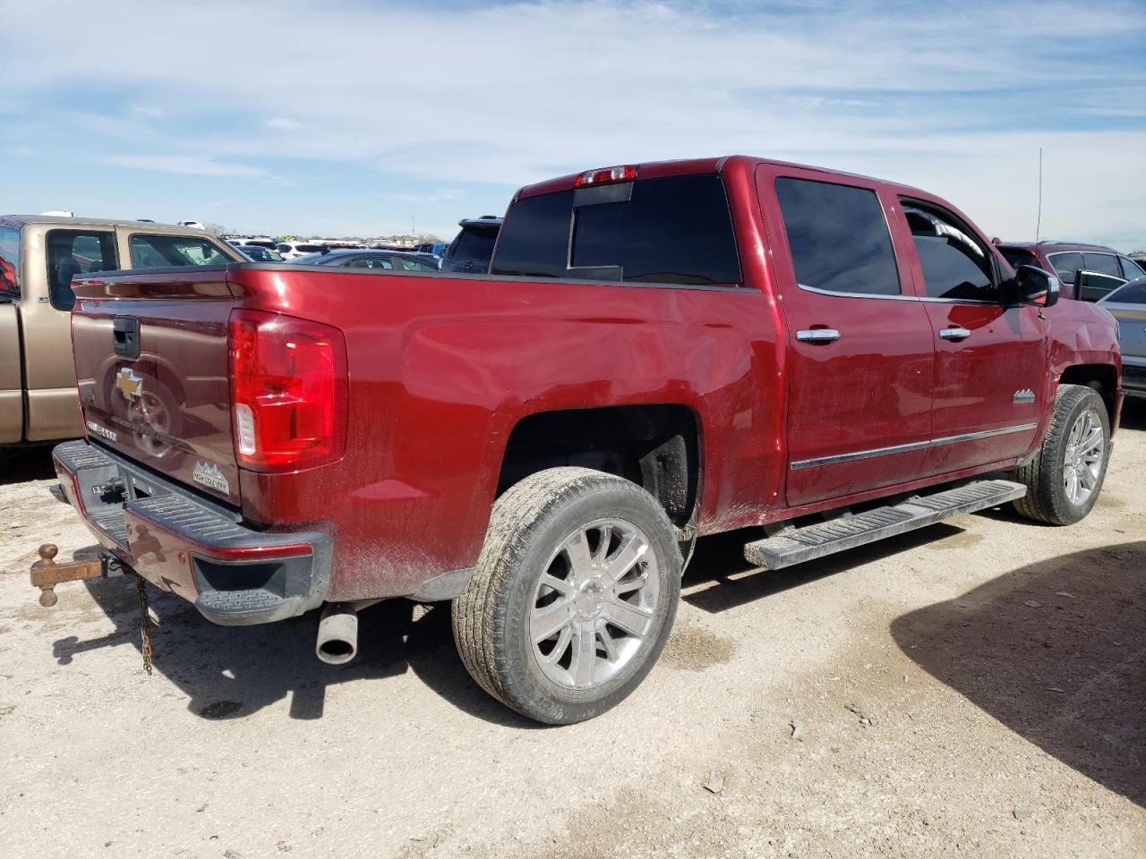 2018 CHEVROLET SILVERADO - Image 3